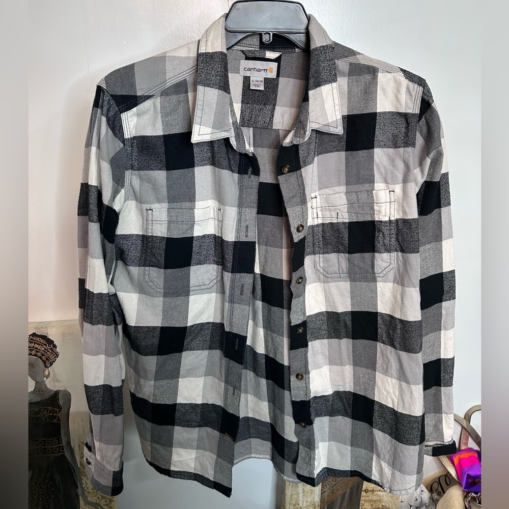 Ladies gently loved button down flannel Carhart xl